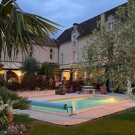 Logis Hostellerie Des Ducs Duras Экстерьер фото